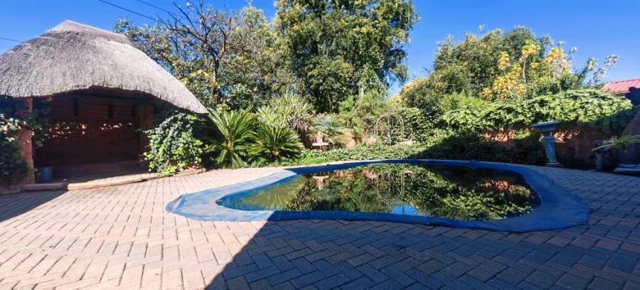 4 Bedroom Property for Sale in Miederpark North West